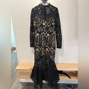 Luxe Black Floral Lace Long Sleeve Dress